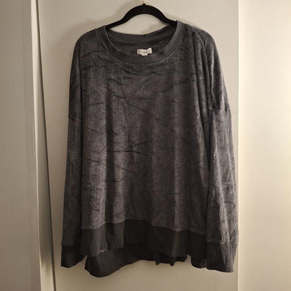 Secret Treasures Two-tone Gray Women's Long Sleeve Top - Picture 1 of 8
